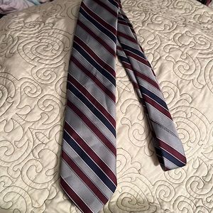 ⚡️2/$15⚡️Designer Collection Michael Reed tie